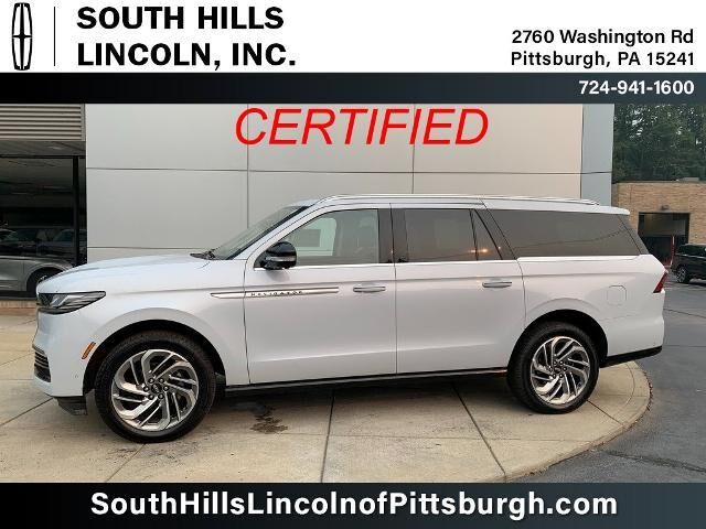 2025 Lincoln Navigator L Reserve