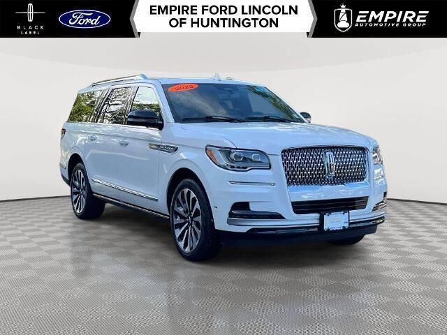 2023 Lincoln Navigator L Reserve