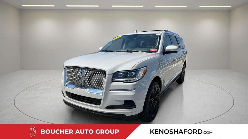 2023 Lincoln Navigator L Reserve — photo 1 of 1