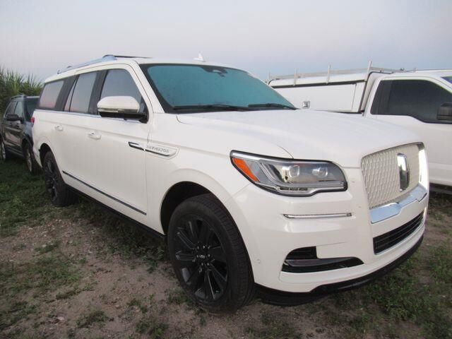 2024 Lincoln Navigator L Reserve