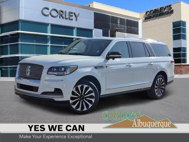 2024 Lincoln Navigator L Reserve — photo 1 of 13