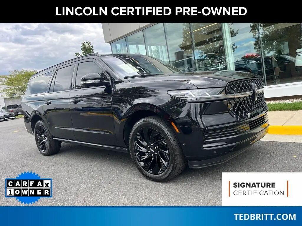 2025 Lincoln Navigator L Reserve — photo 1 of 1