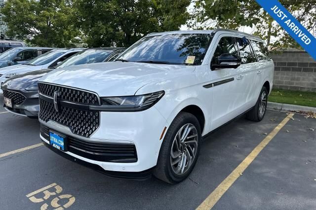 2025 Lincoln Navigator L Reserve