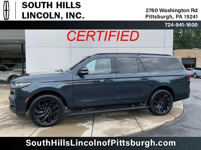 2025 Lincoln Navigator L Reserve