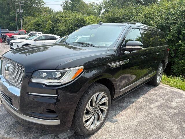 2023 Lincoln Navigator L Reserve