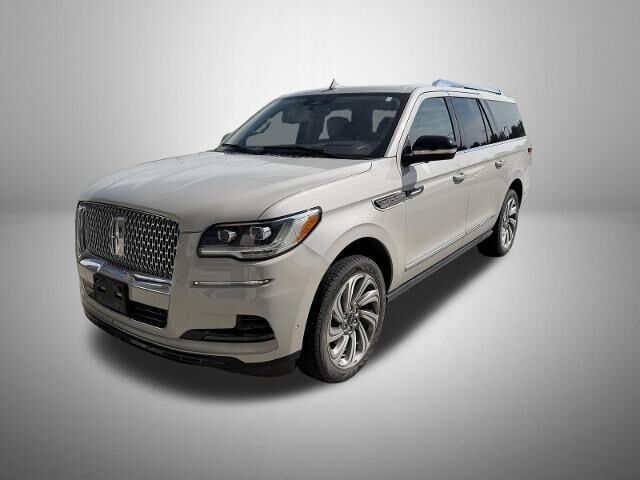 2023 Lincoln Navigator L Reserve