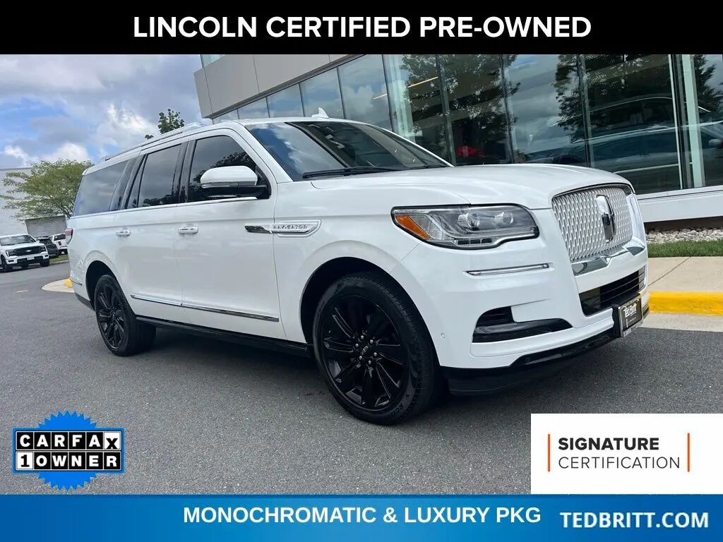 2024 Lincoln Navigator L Reserve — photo 1 of 10