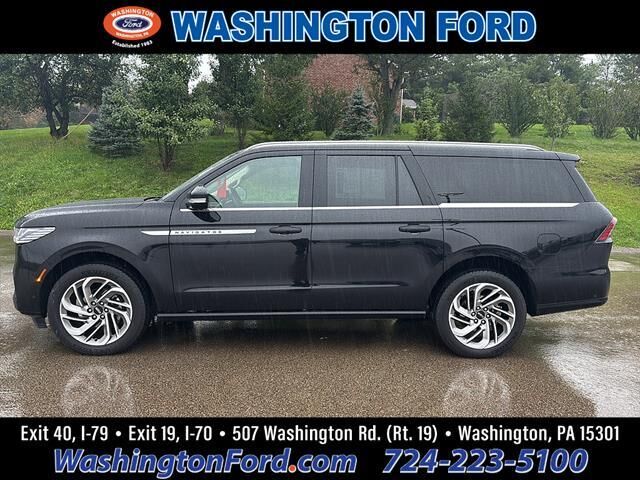 2025 Lincoln Navigator L Reserve