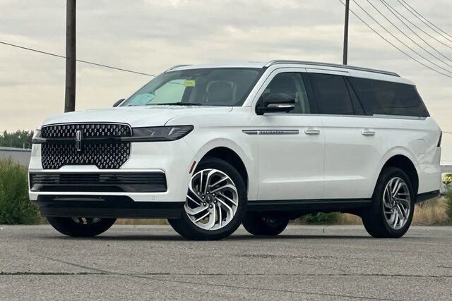 2026 Lincoln Navigator L Reserve