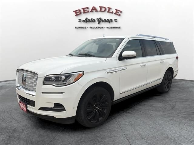 2023 Lincoln Navigator L Reserve