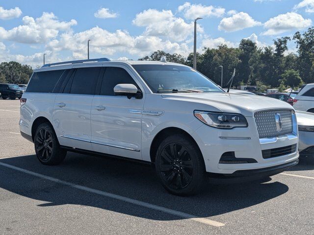 2023 Lincoln Navigator L Reserve
