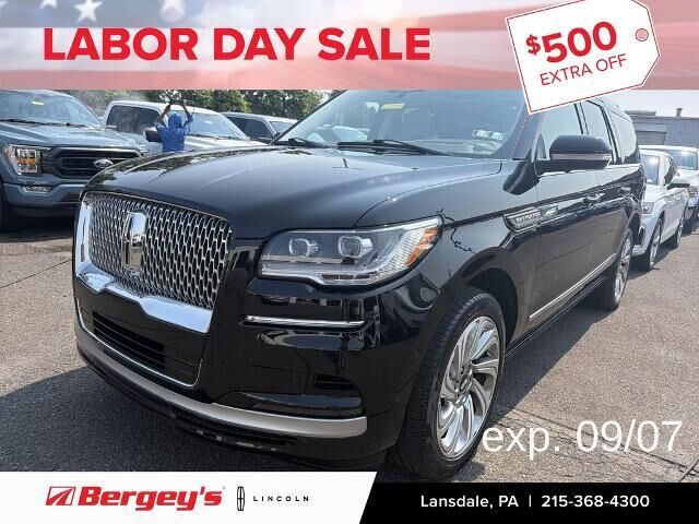 2024 Lincoln Navigator L Reserve — photo 1 of 13