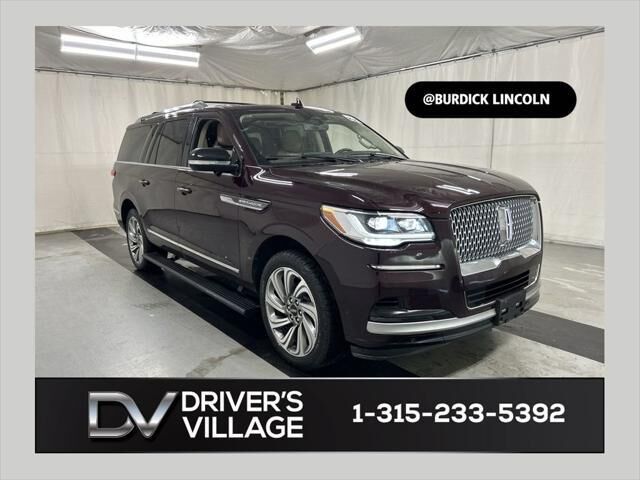 2023 Lincoln Navigator L Reserve