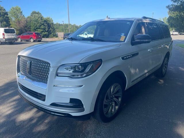 2024 Lincoln Navigator L Reserve
