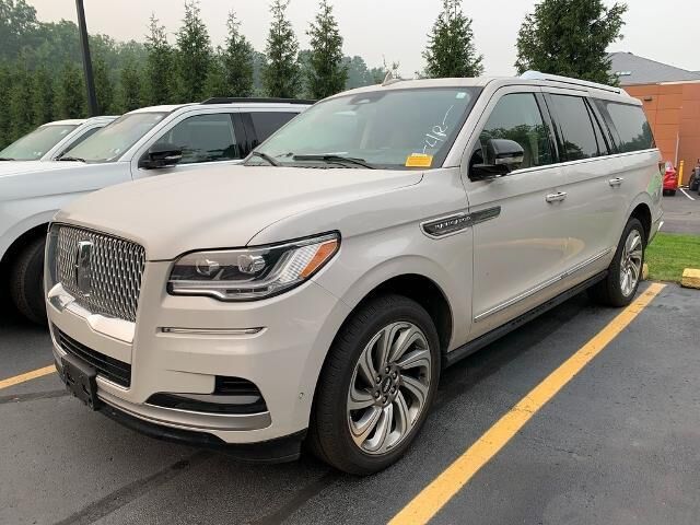 2023 Lincoln Navigator L Reserve