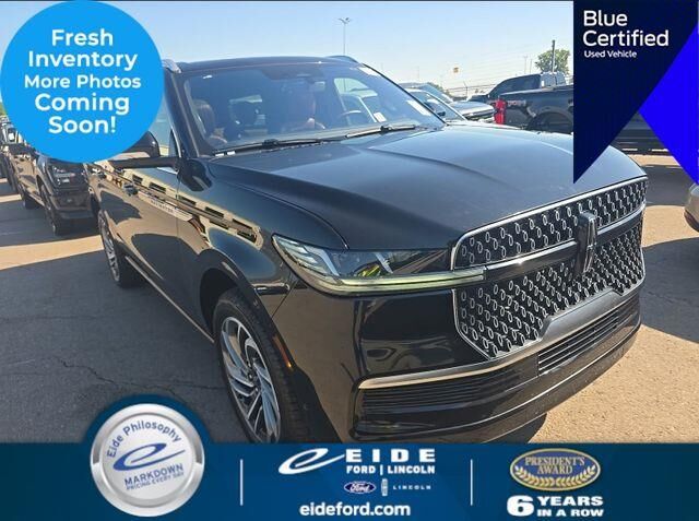 2025 Lincoln Navigator L Reserve