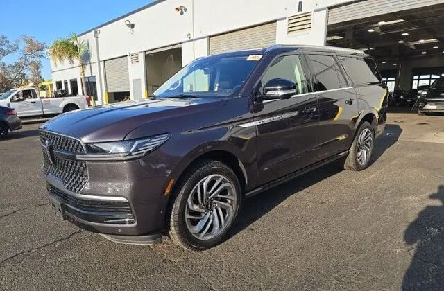 2025 Lincoln Navigator L Reserve