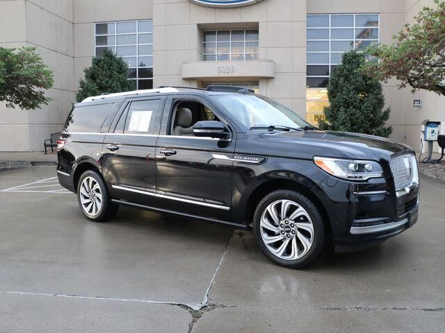 2022 Lincoln Navigator L Reserve