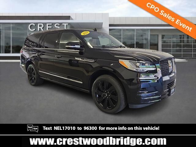 2022 Lincoln Navigator L Reserve