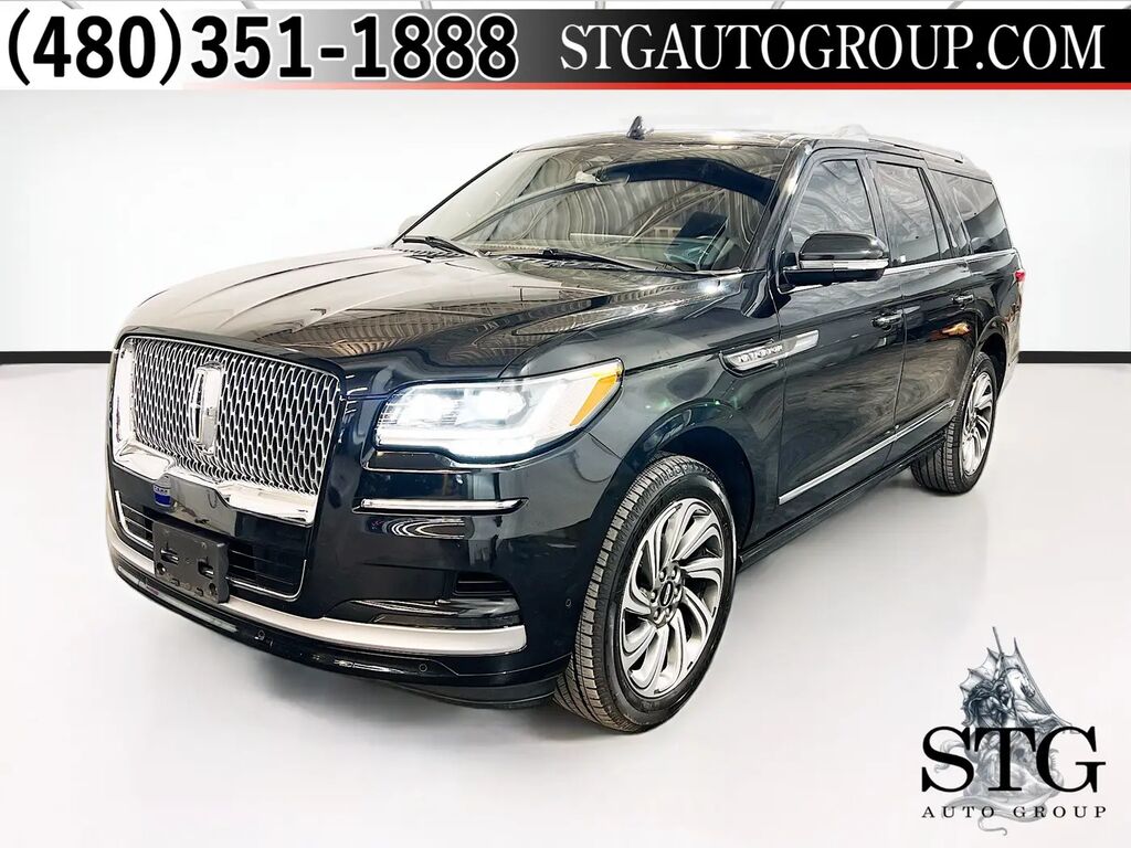 2022 Lincoln Navigator L Reserve — photo 1 of 13