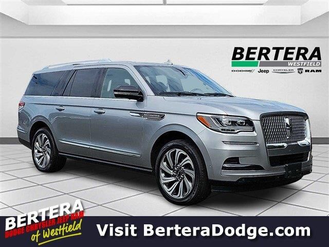 2022 Lincoln Navigator L Reserve