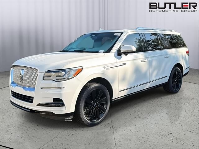 2022 Lincoln Navigator L Reserve