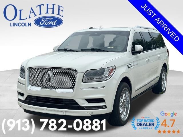 2021 Lincoln Navigator L Reserve
