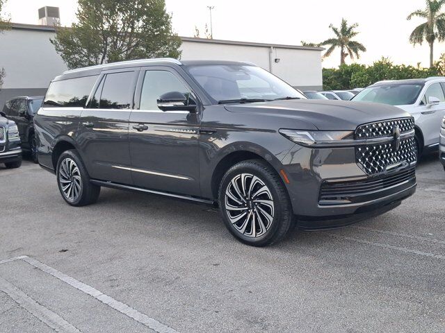 2025 Lincoln Navigator L Black Label