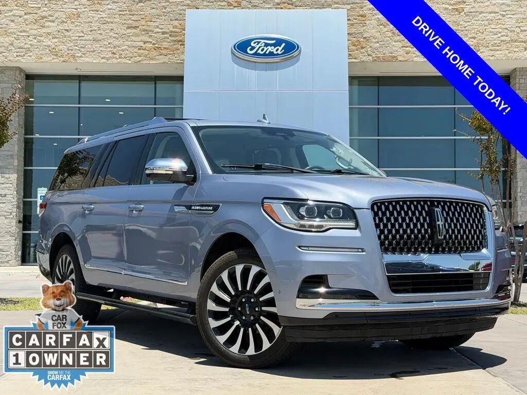 2023 Lincoln Navigator L Black Label