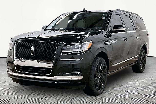 2023 Lincoln Navigator L Black Label
