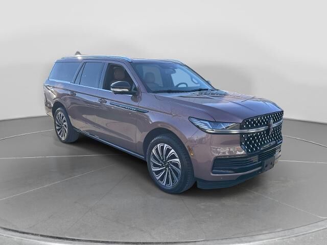 2025 Lincoln Navigator L Black Label