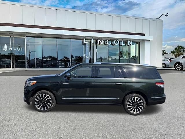 2024 Lincoln Navigator L Black Label