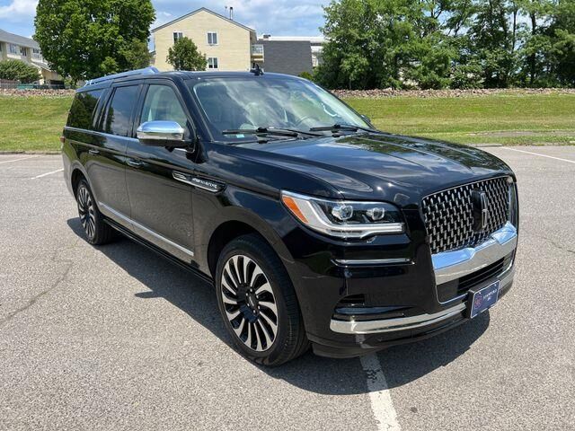 2023 Lincoln Navigator L Black Label