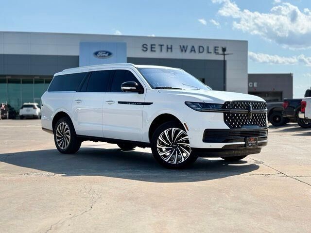 2025 Lincoln Navigator L Black Label