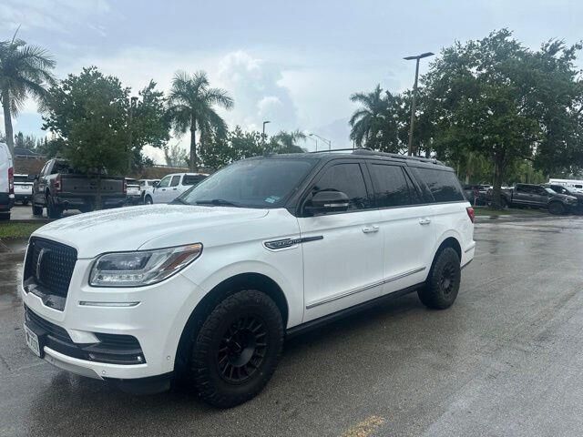 2021 Lincoln Navigator L Black Label
