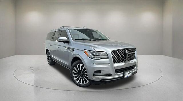 2022 Lincoln Navigator L Black Label