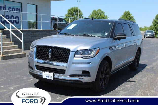 2022 Lincoln Navigator L Black Label