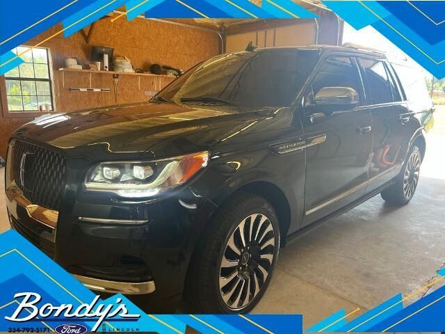 2022 Lincoln Navigator L Black Label