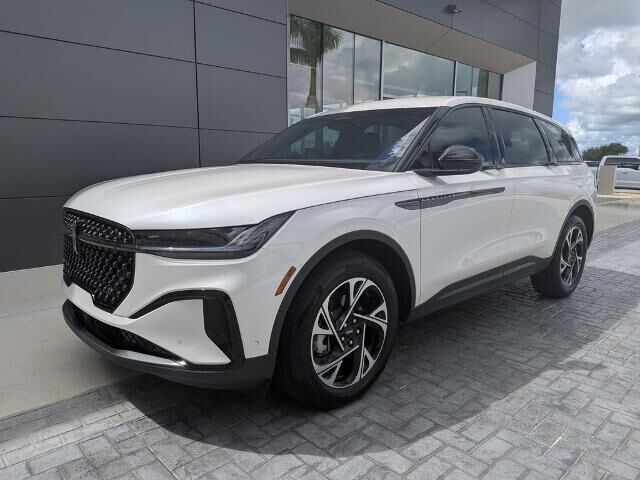 2024 Lincoln Nautilus Hybrid Premiere