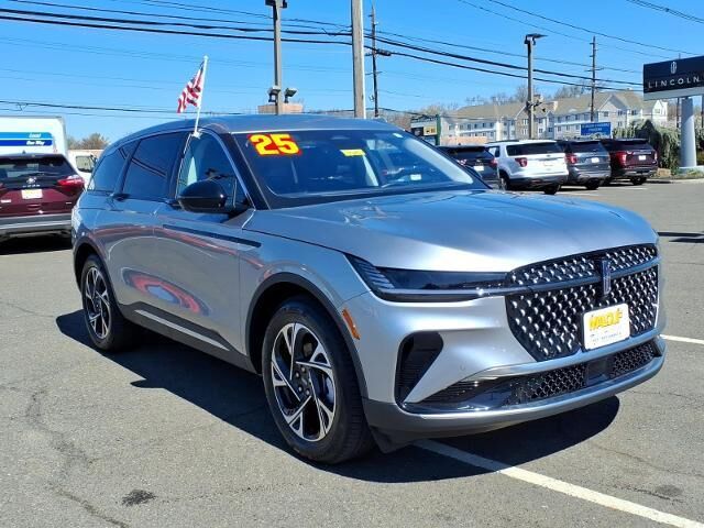 2025 Lincoln Nautilus Hybrid Premiere