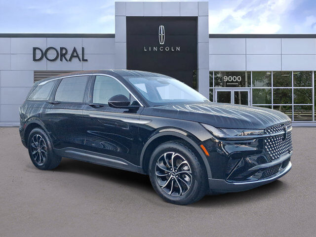 2025 Lincoln Nautilus Premiere — photo 1 of 2