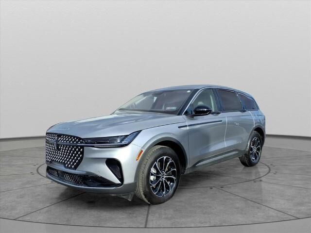 2025 Lincoln Nautilus Hybrid Premiere — photo 1 of 13