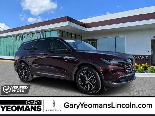 2025 Lincoln Nautilus Premiere — photo 1 of 1
