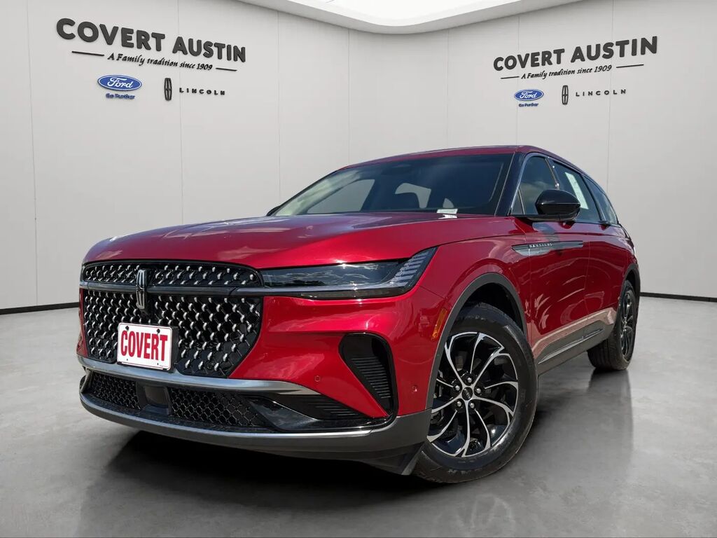 2024 Lincoln Nautilus Premiere — photo 1 of 13