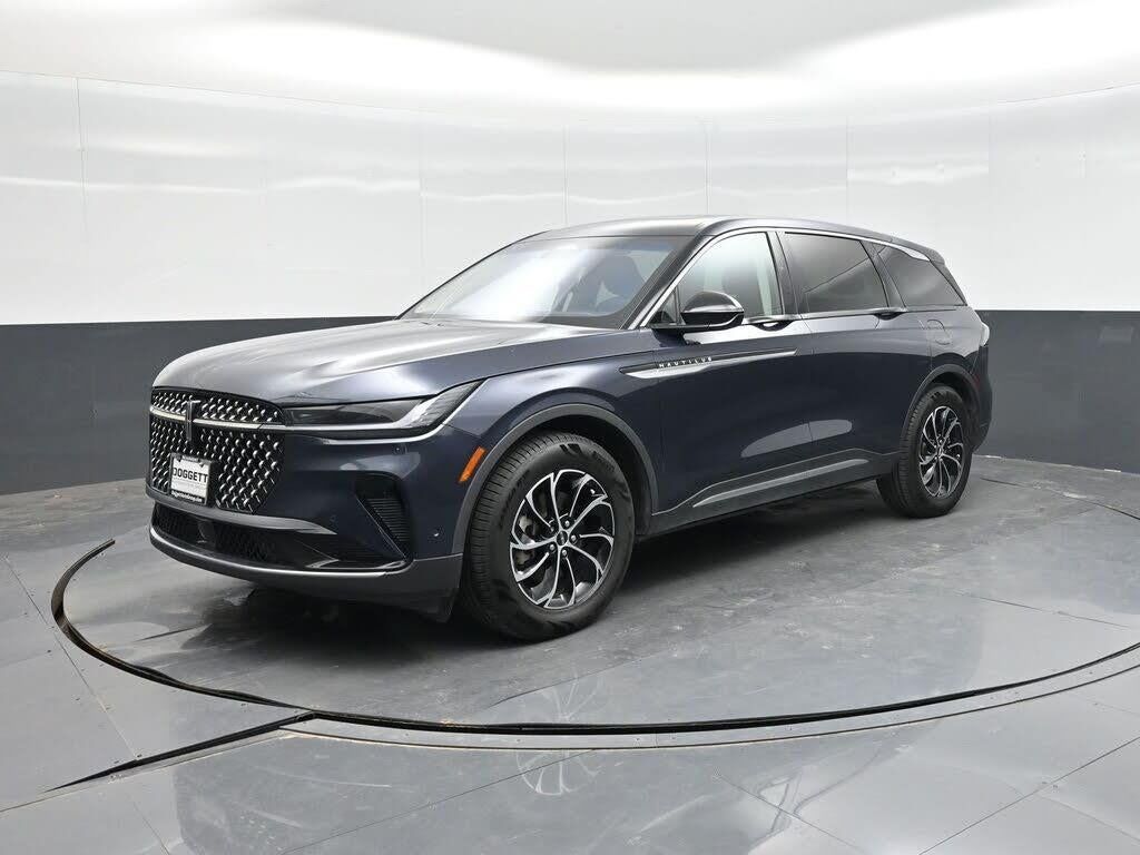 2024 Lincoln Nautilus Premiere — photo 1 of 1