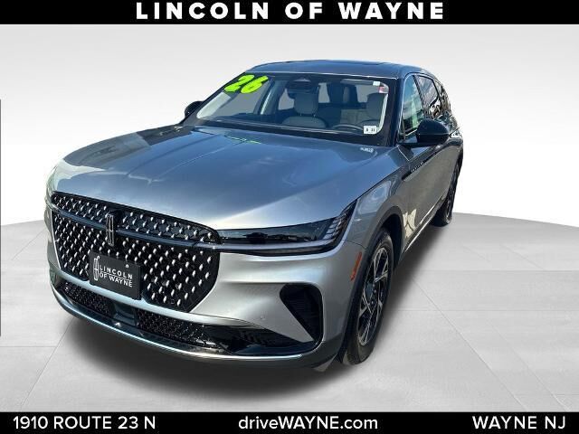 2026 Lincoln Nautilus Premiere — photo 1 of 2