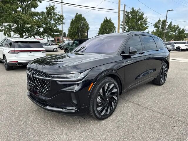 2024 Lincoln Nautilus Hybrid Reserve