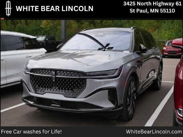 2024 Lincoln Nautilus Hybrid Reserve