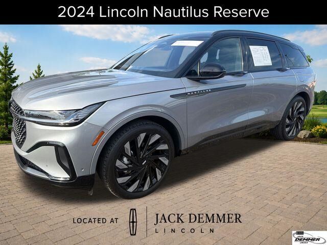 2024 Lincoln Nautilus Hybrid Reserve