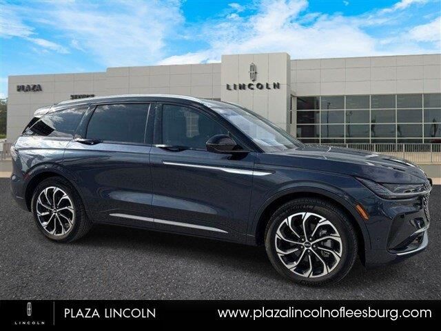 2024 Lincoln Nautilus Hybrid Reserve — photo 1 of 13